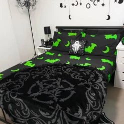 Best Sale 🧨 HELLS BLANKETS Bats Creature Of The Night [Toxic] | SUPER KING QUILT SET** 🎁 -Halloween Decor Sale Hells Blankets Creatureofthenight 07 494cd50a ae67 4ebb 8e49 07bbf570e3fd 700x700