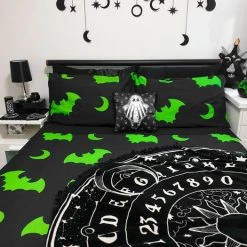 Hot Sale ✔️ HELLS BLANKETS Bats Creature Of The Night [Toxic] | QUEEN QUILT SET* 😉 -Halloween Decor Sale Hells Blankets Creatureofthenight 08 a864040f 764a 4f89 a06a ec69cd733611 700x700