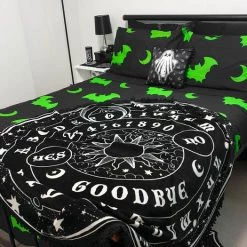 Hot Sale ✔️ HELLS BLANKETS Bats Creature Of The Night [Toxic] | QUEEN QUILT SET* 😉 -Halloween Decor Sale Hells Blankets Creatureofthenight 09 a24cd852 dc1a 48bf a138 bba1e86c52d0 700x700
