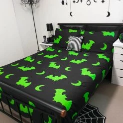 Best Sale 🧨 HELLS BLANKETS Bats Creature Of The Night [Toxic] | SUPER KING QUILT SET** 🎁 -Halloween Decor Sale Hells Blankets Creatureofthenight 17 14820ee8 acc2 4c0b bc1a 0a1d5b783152 700x700