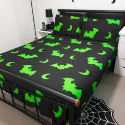 Best Sale 🧨 HELLS BLANKETS Bats Creature Of The Night [Toxic] | SUPER KING QUILT SET** 🎁 -Halloween Decor Sale Hells Blankets Creatureofthenight 30 8e708bc3 df71 4fc0 9ef2 c1a52c35030e 700x700