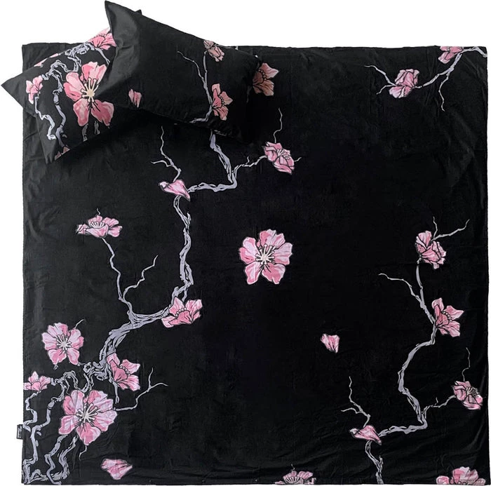 Brand new ๐ HELLS BLANKETS All Sakura Akumu | KING QUILT SET ๐ฏ 4 Brand new ๐ HELLS BLANKETS All Sakura Akumu | KING QUILT SET ๐ฏ - Image 2