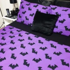 Promo 🌟 HELLS BLANKETS Twilight Bats | QUEEN QUILT SET 😀 -Halloween Decor Sale Hells Blankets Twilight Bats 0 08 981e1682 bfa4 4568 84f4 42b0505f3509 700x700