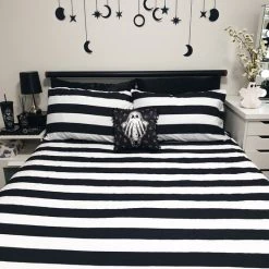Coupon 🎉 HELLS BLANKETS Beetlejuice Showtime Creeps | KING QUILT SET ⌛ -Halloween Decor Sale Hells Blankets Showtime Creeps Quilt Set 08 f66dd397 594e 409a 9774 175d69c82c72 700x700