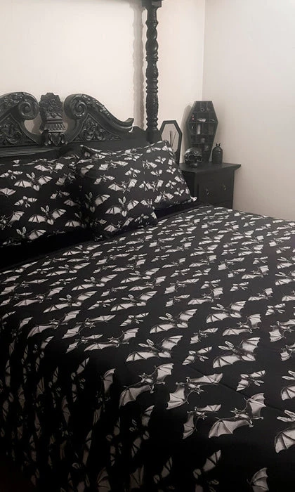 Brand new 🔔 HELLS BLANKETS Bats Midnight Flight | CUSHION COVER ✨ 4 Brand new 🔔 HELLS BLANKETS Bats Midnight Flight | CUSHION COVER ✨ - Image 2