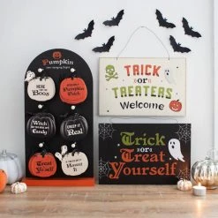 Promo 😉 GOTHIC GIFTS Bats Mini Pumpkin | HANGING SIGNS ✨ -Halloween Decor Sale gothic gifts mini pumpkin hanging sign display 4 b8ba3e9e 836a 48ec 8bf8 66949a7acfab 700x700