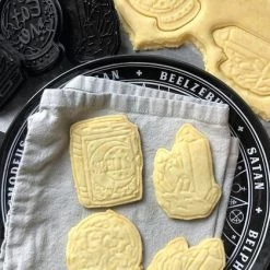 New ❤️ KILLSTAR Gothic Homewares Witchy | COOKIE CUTTERS ⭐ -Halloween Decor Sale killstar witchy cookie cutters 3 4b1d4201 a628 4a16 ba72 415fbb11ba4e 700x700