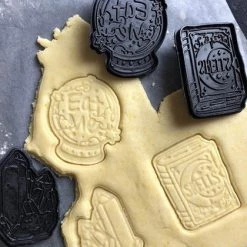 New ❤️ KILLSTAR Gothic Homewares Witchy | COOKIE CUTTERS ⭐ -Halloween Decor Sale killstar witchy cookie cutters 4 85ad2c4b 0919 4562 b657 75605d9f47c9 700x700