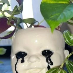 Coupon 🔥 SARAH MUDLE Gothic Homewares Doll Head [White] | PLANTER 🤩 -Halloween Decor Sale sarah mudle doll head white planter 3 3101bf98 1fd7 4270 b959 bf94978b0090 700x700
