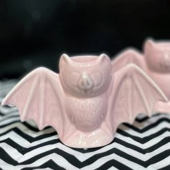 Outlet ✔️ SOURPUSS Bats Bat [Pink] | CERAMIC CANDLESTICKS HOLDER* 🤩 -Halloween Decor Sale sourpuss bat pink ceramic candlesticks 4 87dedccf 38ad 47bc 91c5 d9ff2fca3276 700x700