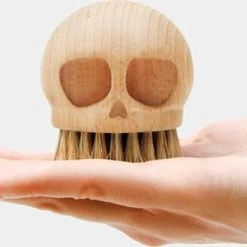 Discount 💯 SUCK UK Gothic Homewares Skull | BRUSH 🤩 -Halloween Decor Sale suck uk skull brush 5 45f39586 af90 411c 9b04 69f72c23dacb 700x700
